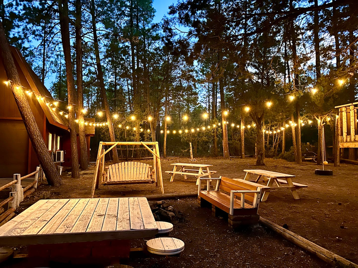 Mohave Cabin with Treehouse photo 14