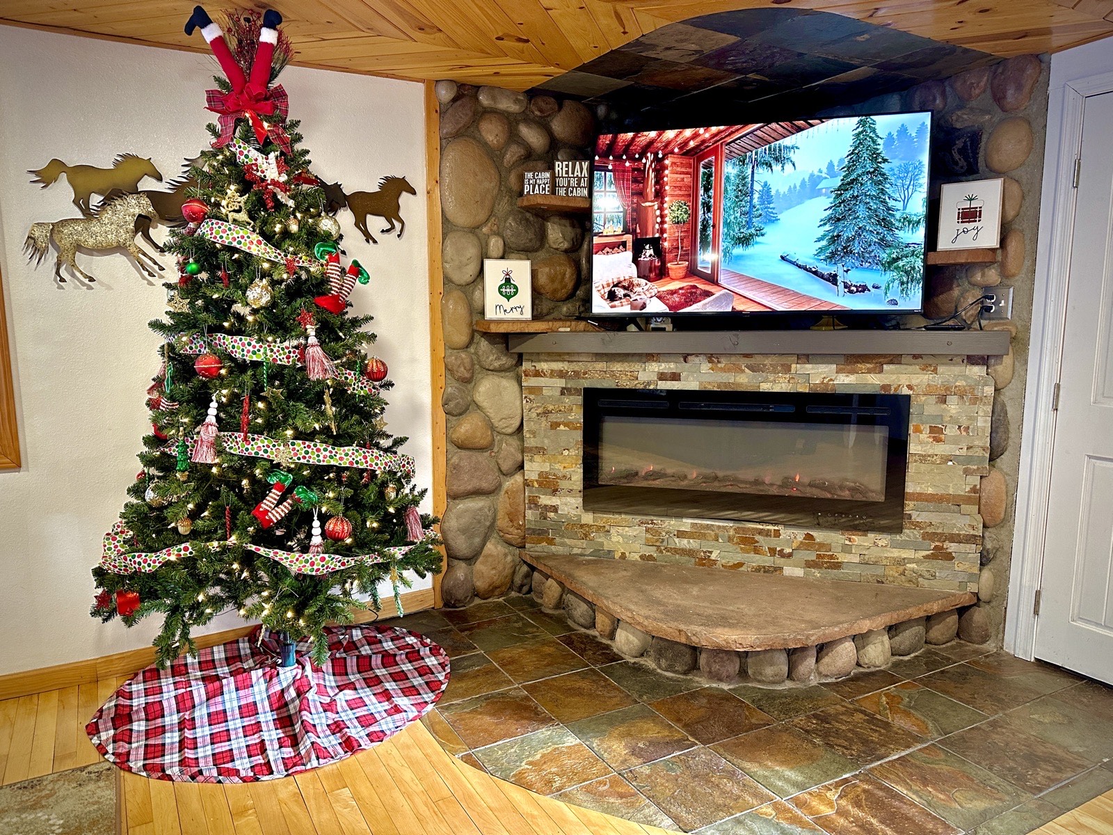 Mohave Cabin living room with stone fireplace