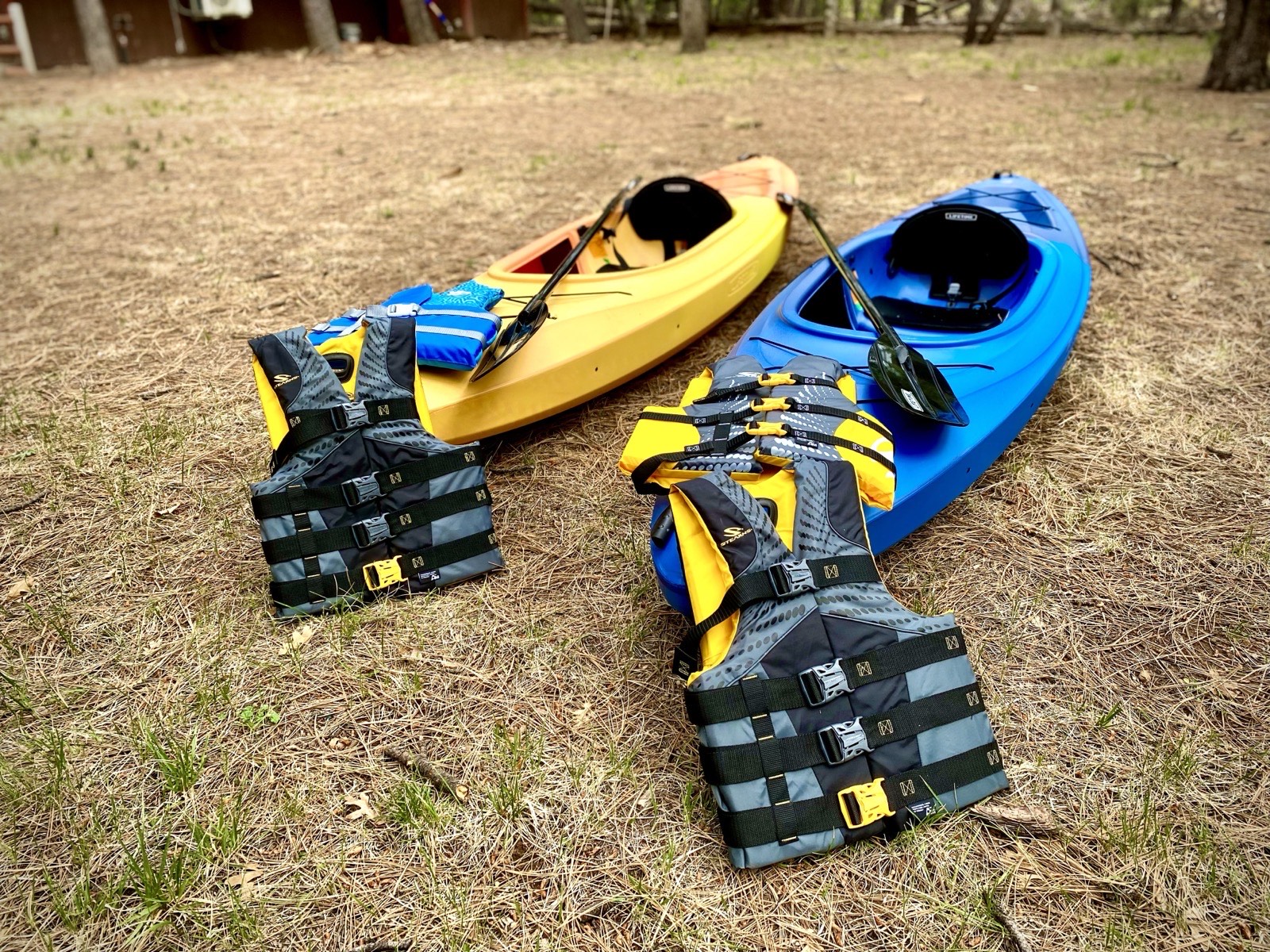 Kayaks and life vests provided at Mohave Cabin