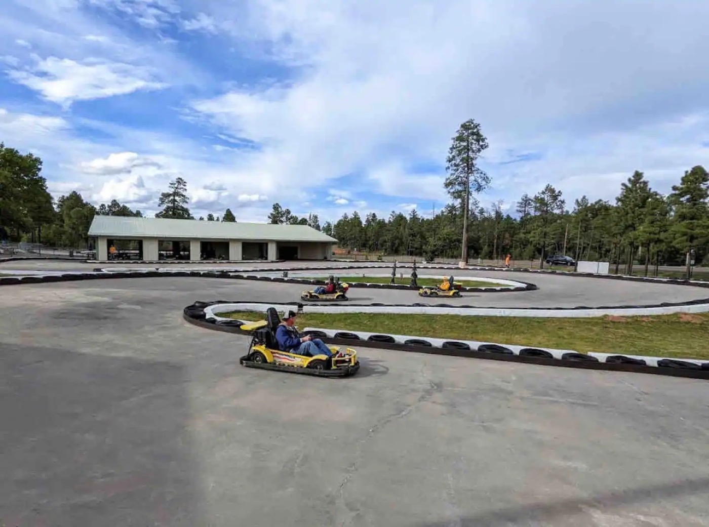 Parkway Lodge family fun center